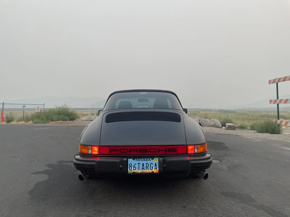 1986 Porsche 911 Carrera 3.2 - Image 23 of 31