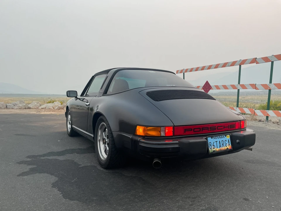 1986 Porsche 911 Carrera 3.2 - Image 18 of 31