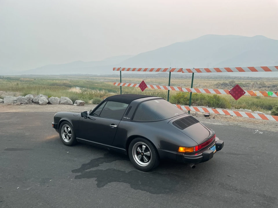 1986 Porsche 911 Carrera 3.2 - Image 12 of 31