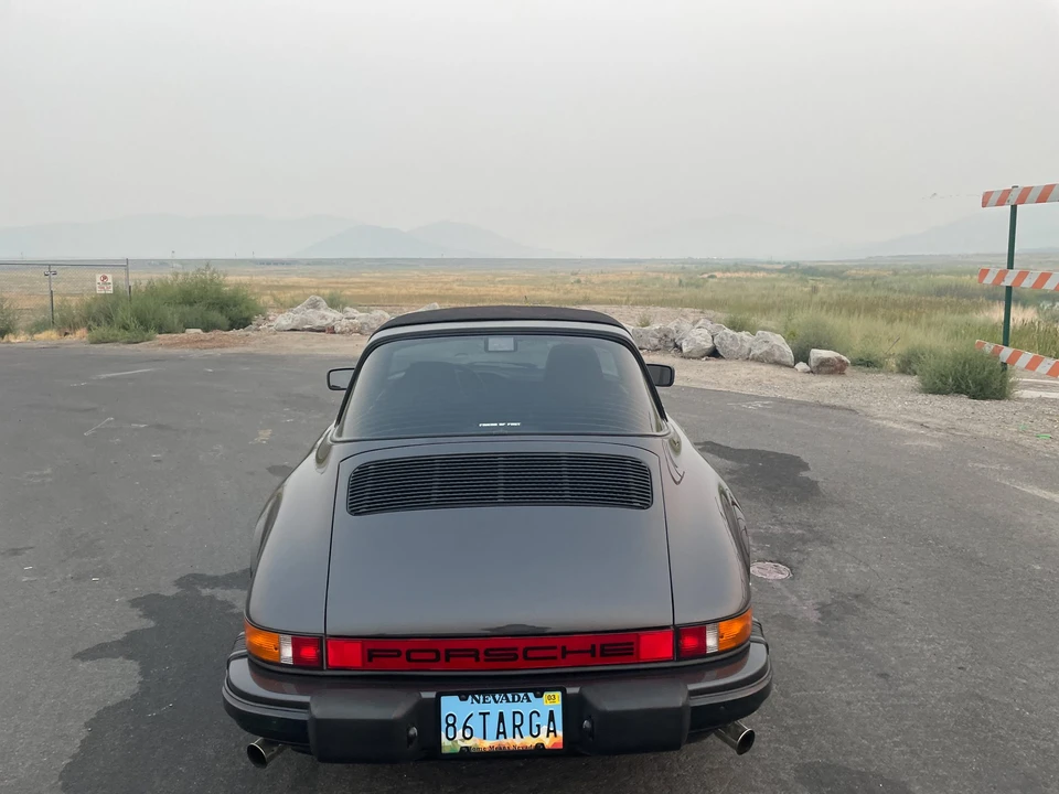 1986 Porsche 911 Carrera 3.2 - Image 22 of 31