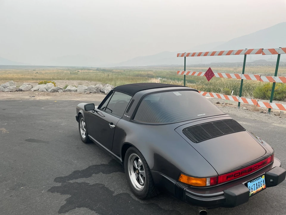 1986 Porsche 911 Carrera 3.2 - Image 17 of 31