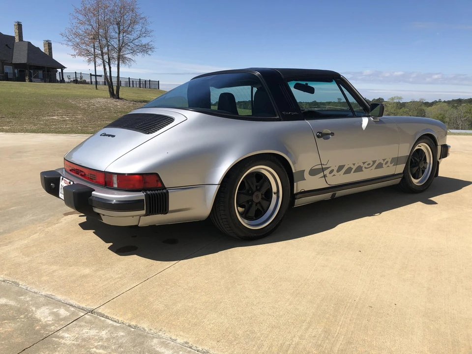 1986 Porsche 911 Carrera 3.2 - Image 8 of 31