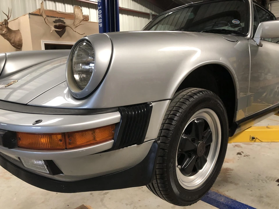 1986 Porsche 911 Carrera 3.2 - Image 19 of 31