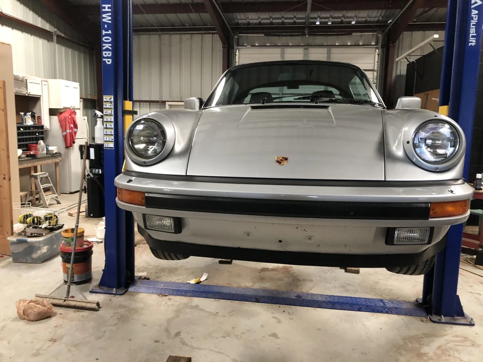 1986 Porsche 911 Carrera 3.2 - Image 17 of 31