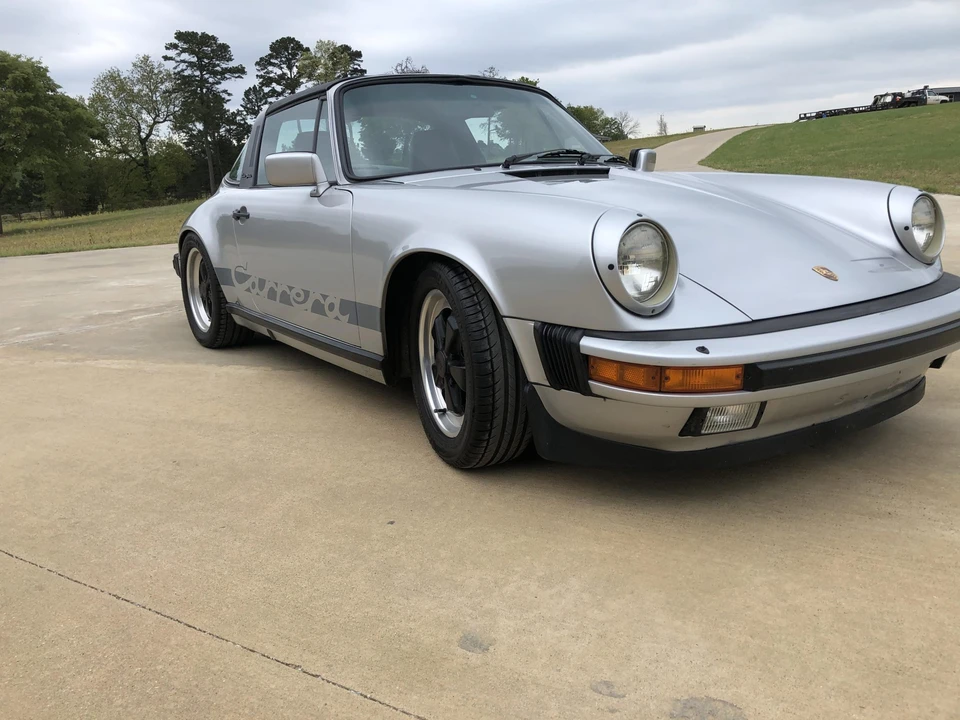 1986 Porsche 911 Carrera 3.2 - Image 6 of 31