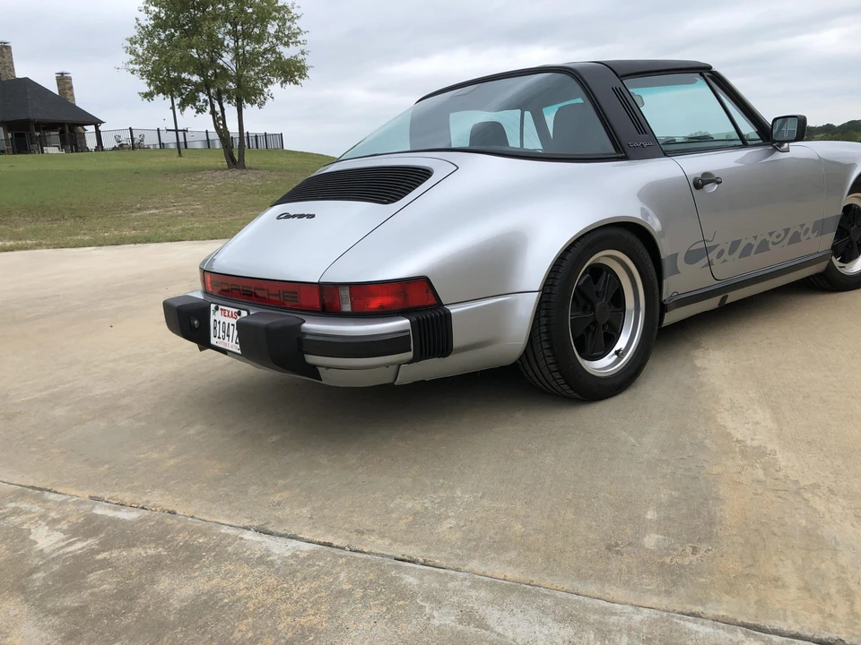 1986 Porsche 911 Carrera 3.2 - Image 9 of 31