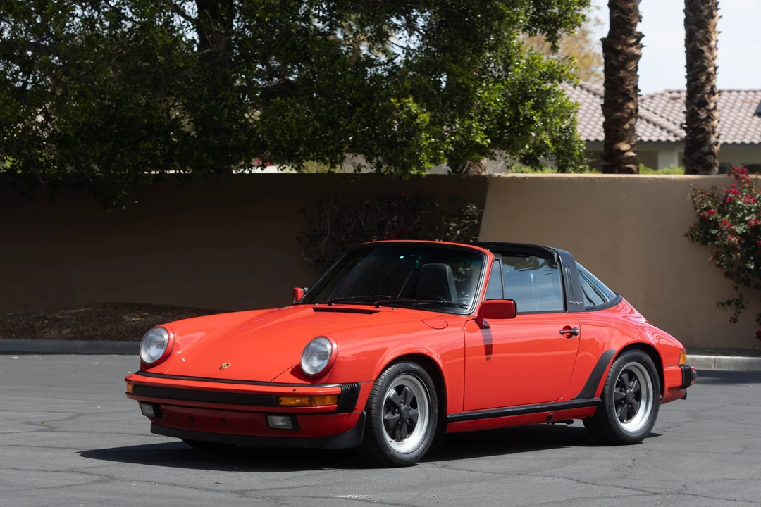 1986 Porsche 911 Carrera 3.2 - Image 13 of 31
