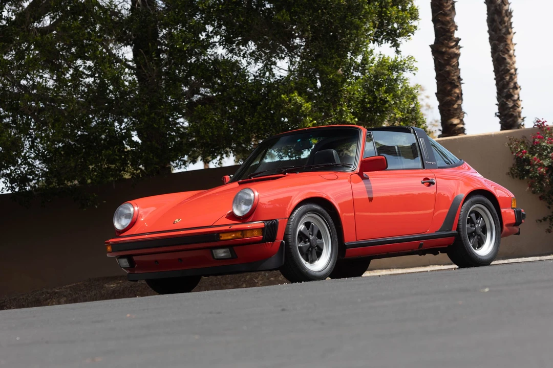 1986 Porsche 911 Carrera 3.2 - Image 17 of 31