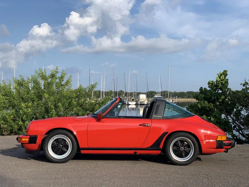 1986 Porsche 911 Carrera 3.2 - Image 9 of 31