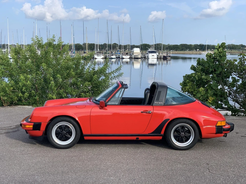 1986 Porsche 911 Carrera 3.2 - Image 11 of 31