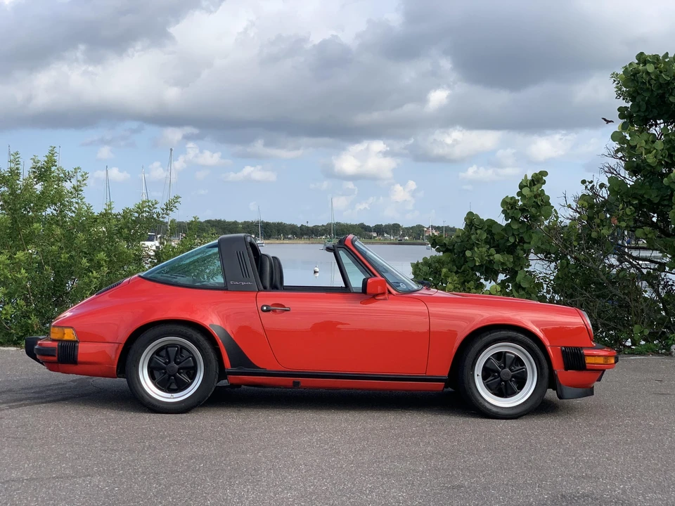 1986 Porsche 911 Carrera 3.2 - Image 20 of 31