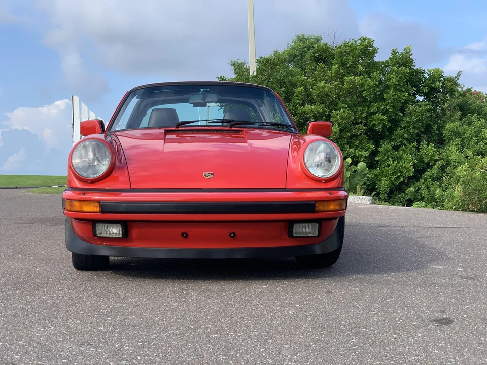 1986 Porsche 911 Carrera 3.2 - Image 24 of 31