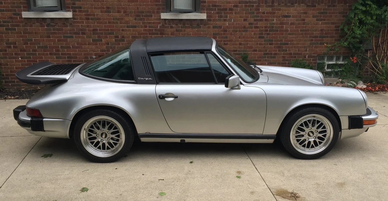 1986 Porsche 911 Carrera 3.2 - Image 2 of 31