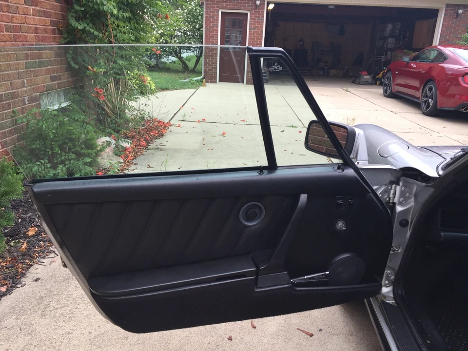 1986 Porsche 911 Carrera 3.2 - Image 29 of 31