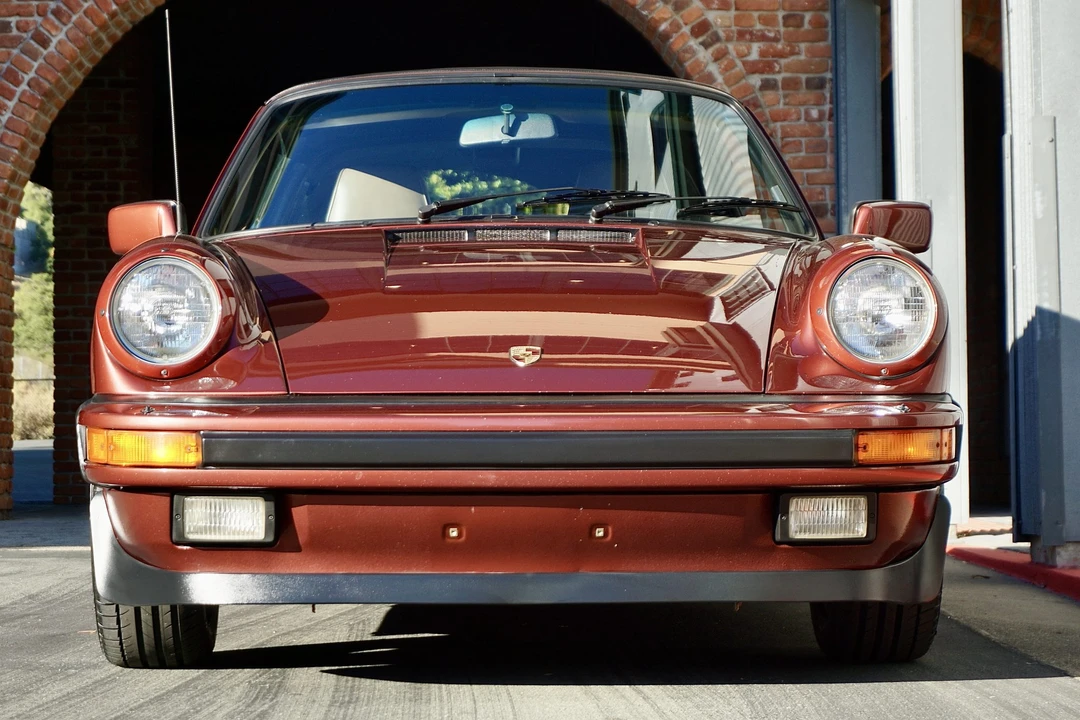 1986 Porsche 911 Carrera 3.2 - Image 23 of 31