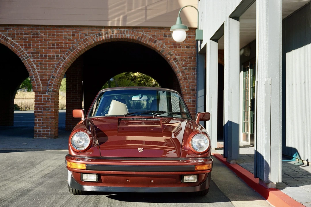 1986 Porsche 911 Carrera 3.2 - Image 21 of 31
