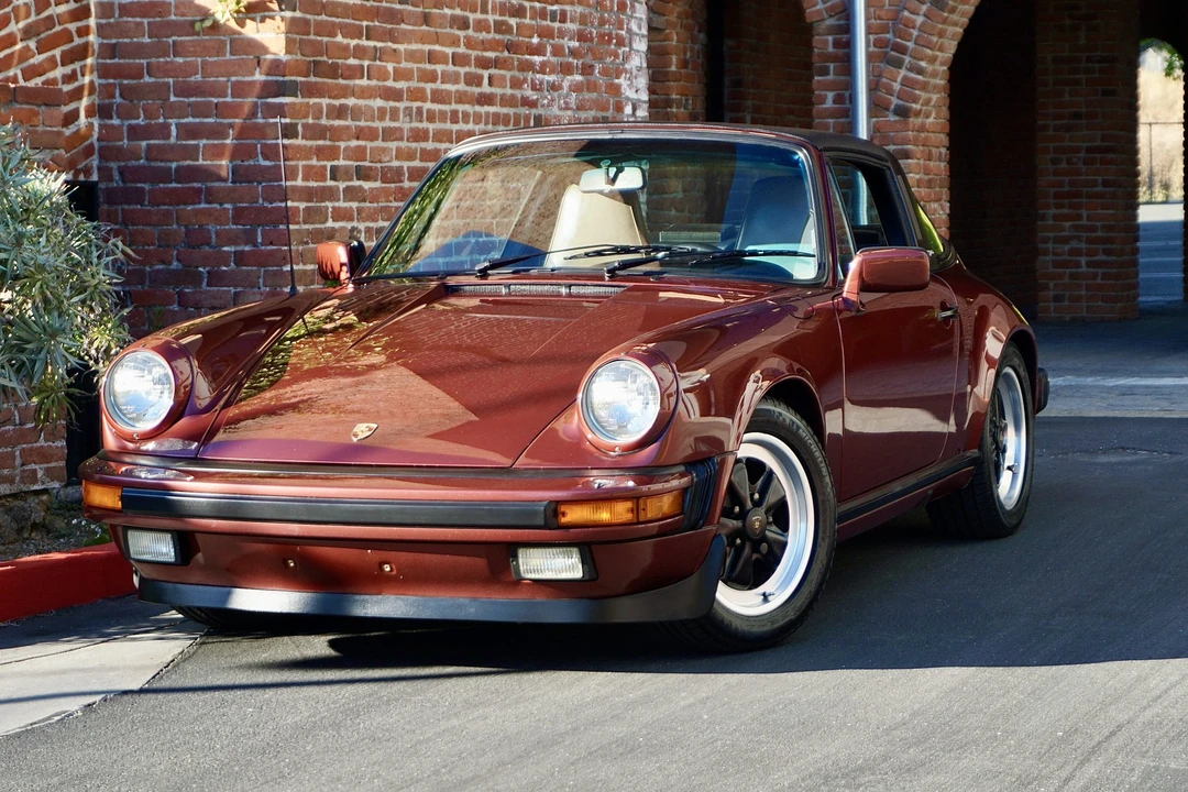 1986 Porsche 911 Carrera 3.2 - Image 15 of 31