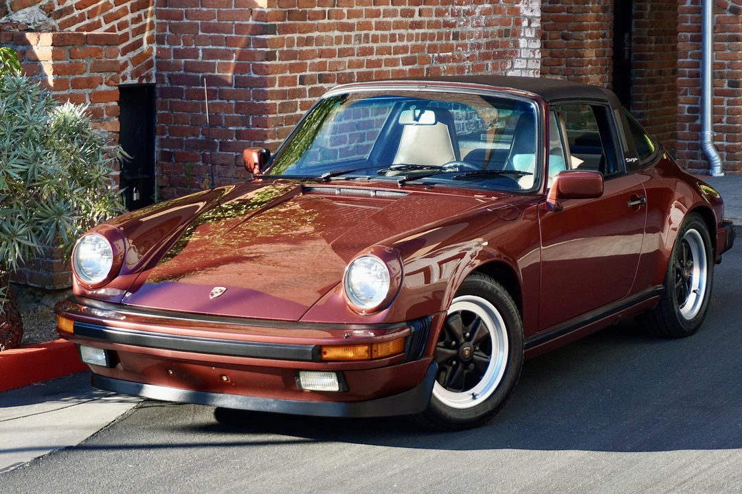 1986 Porsche 911 Carrera 3.2 - Image 14 of 31