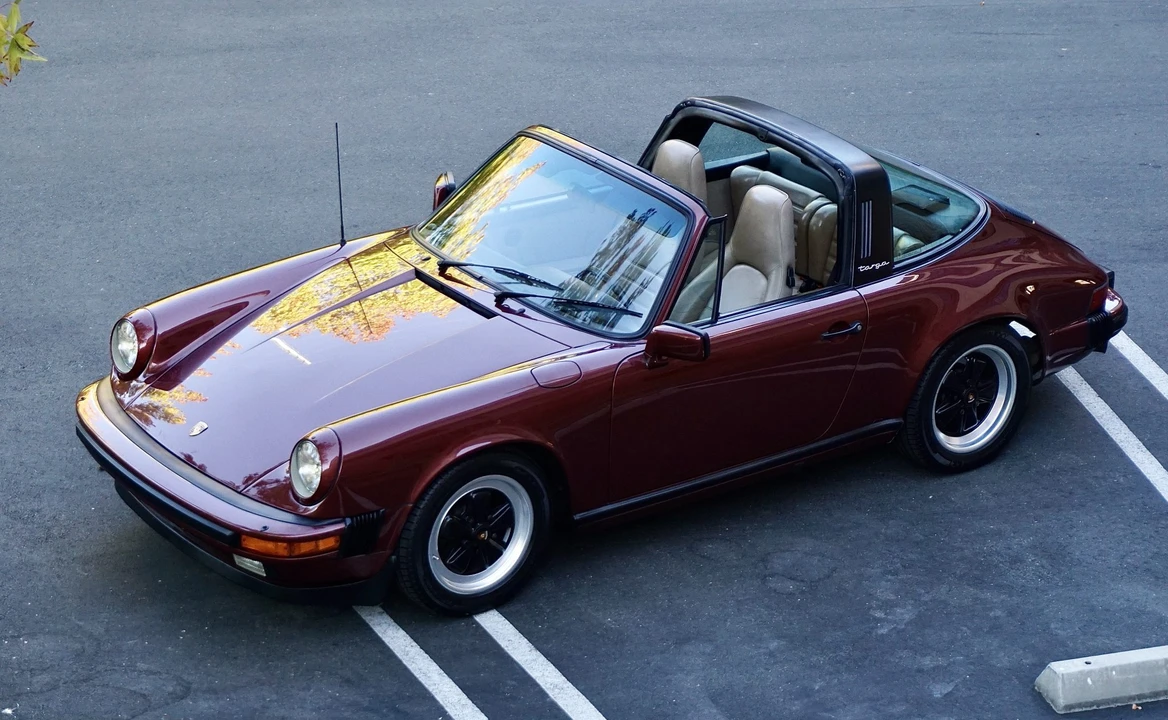 1986 Porsche 911 Carrera 3.2 - Image 5 of 31