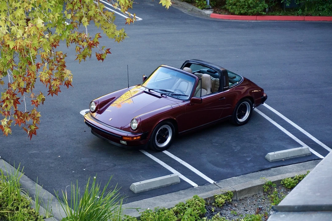 1986 Porsche 911 Carrera 3.2 - Image 4 of 31