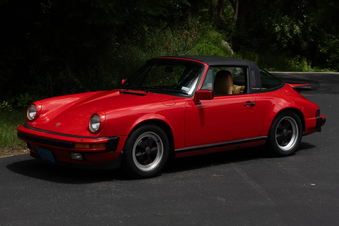 1986 Porsche 911 Carrera 3.2 - Image 5 of 31