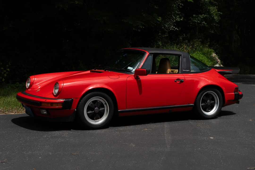 1986 Porsche 911 Carrera 3.2 - Image 8 of 31