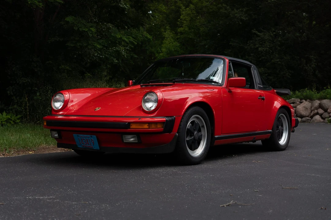 1986 Porsche 911 Carrera 3.2 - Image 4 of 31