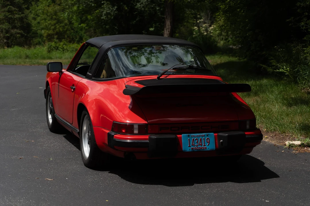 1986 Porsche 911 Carrera 3.2 - Image 15 of 31