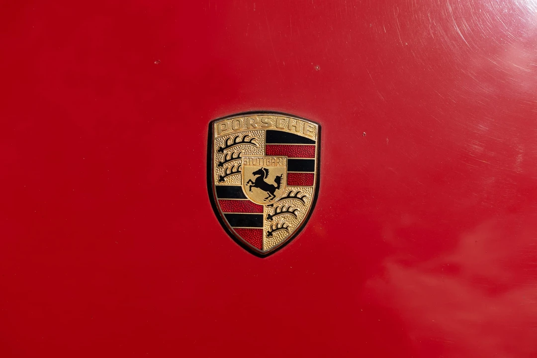 1986 Porsche 911 Carrera 3.2 - Image 28 of 31