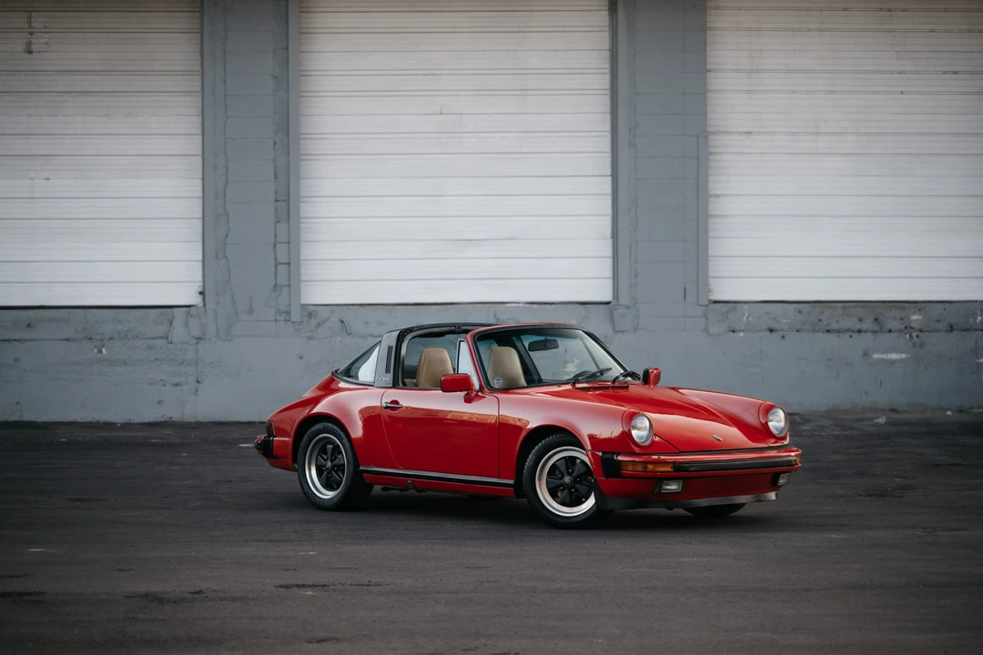 1986 Porsche 911 Carrera 3.2 - Image 10 of 31