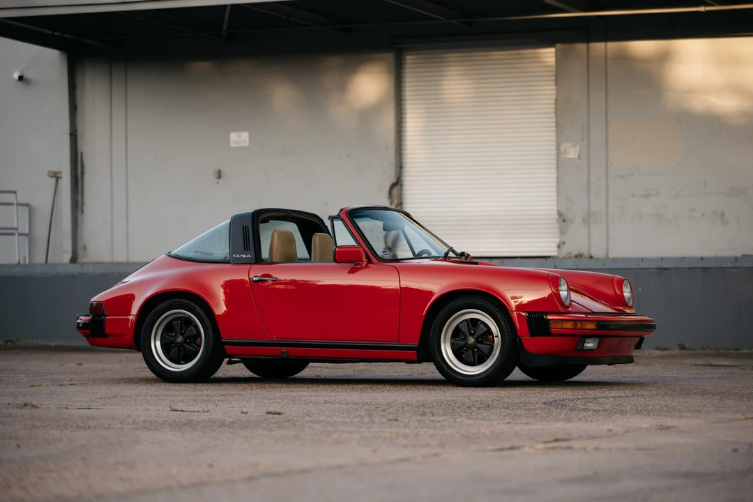 1986 Porsche 911 Carrera 3.2 - Image 11 of 31