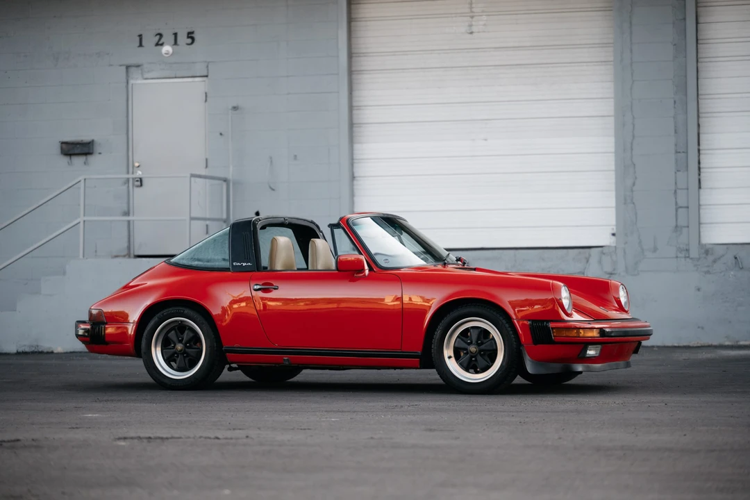 1986 Porsche 911 Carrera 3.2 - Image 12 of 31