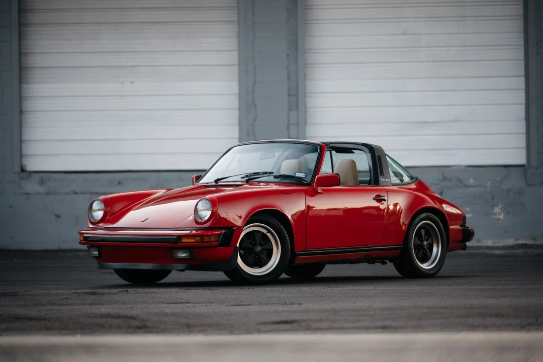 1986 Porsche 911 Carrera 3.2 - Image 26 of 31
