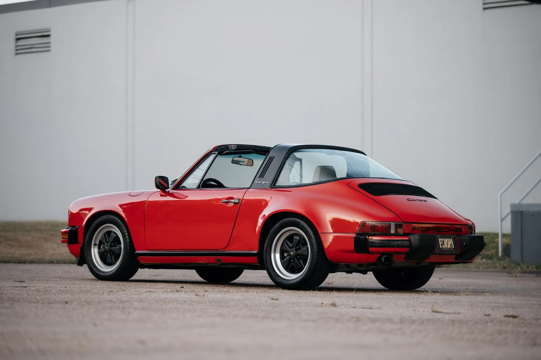 1986 Porsche 911 Carrera 3.2 - Image 20 of 31
