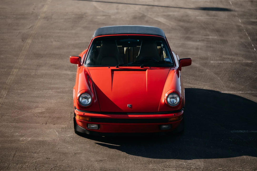 1986 Porsche 911 Carrera 3.2 - Image 29 of 31