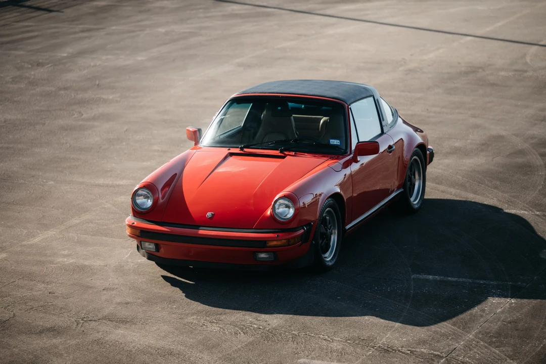 1986 Porsche 911 Carrera 3.2 - Image 28 of 31