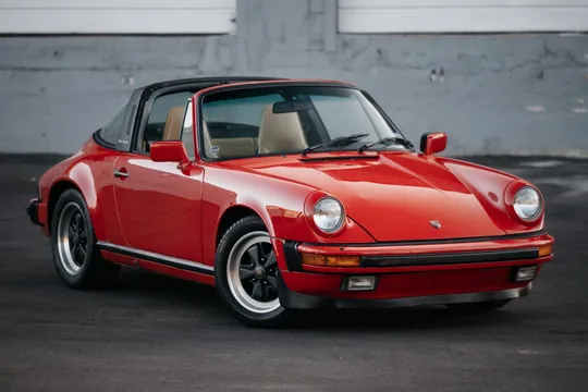 1986 Porsche 911 Carrera Targa