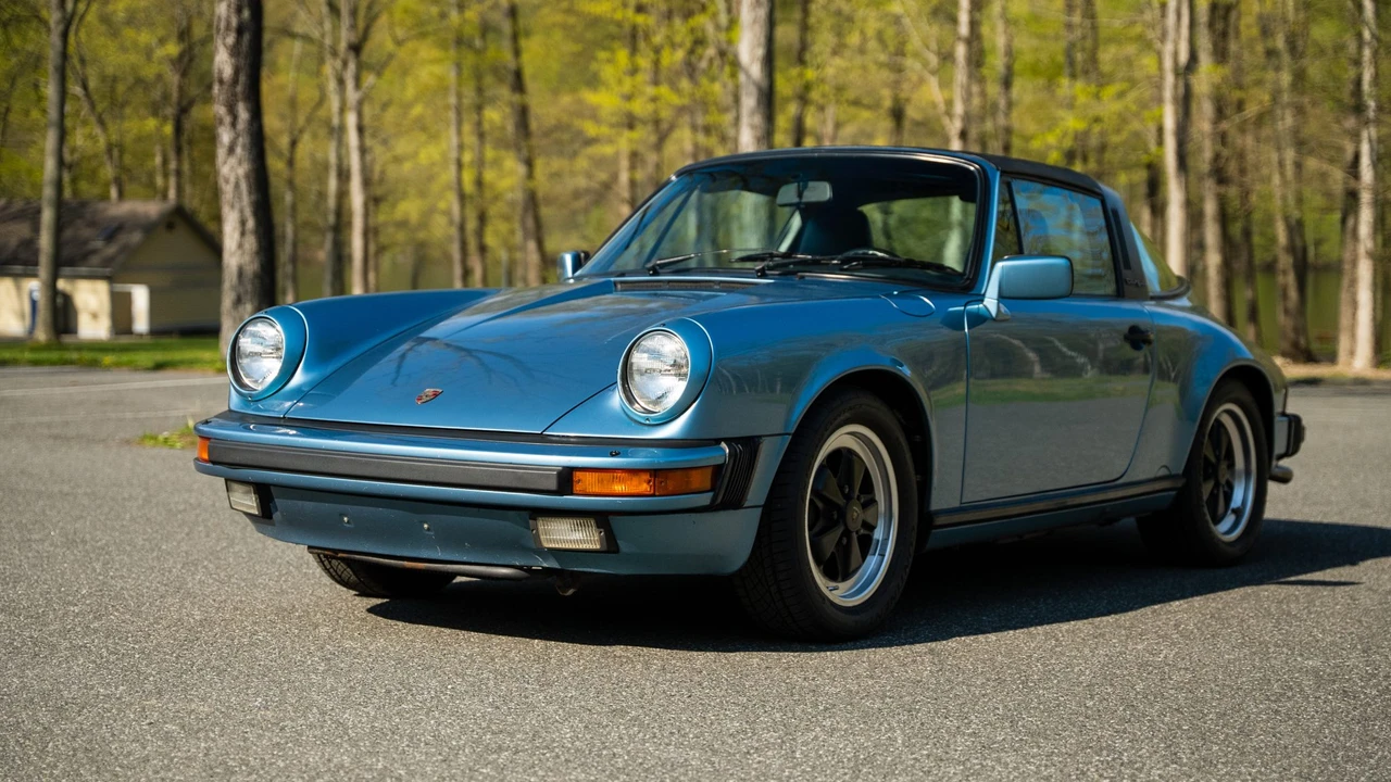 1986 Porsche 911 Carrera 3.2 - Image 5 of 31