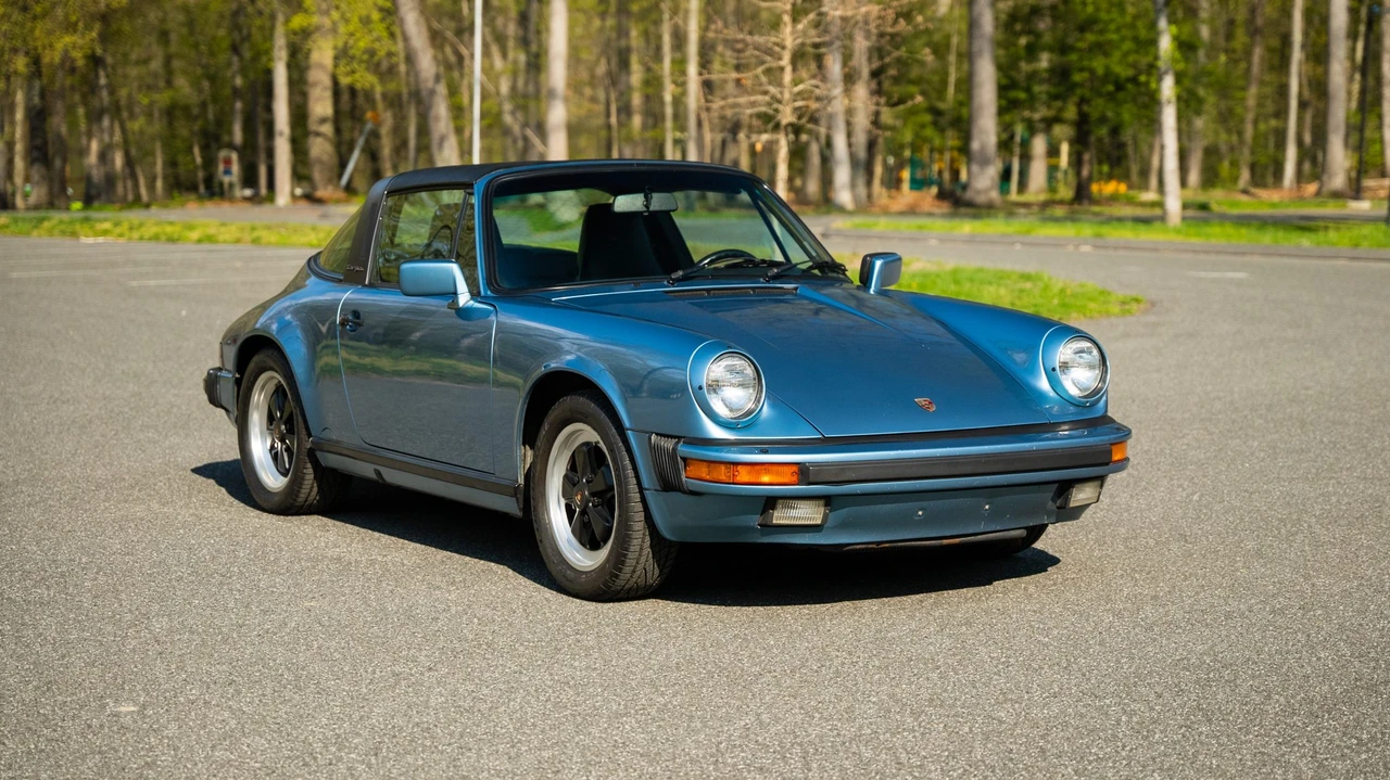 1986 Porsche 911 Carrera 3.2 - Image 14 of 31