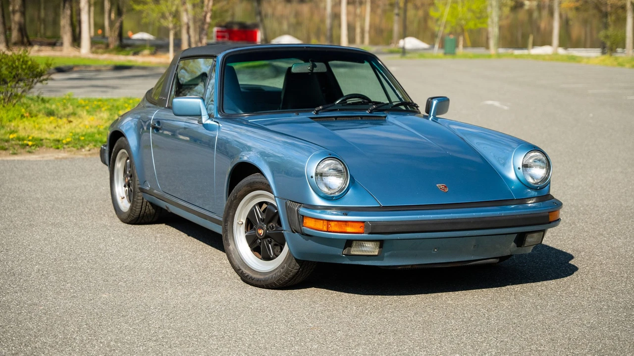 1986 Porsche 911 Carrera 3.2 - Image 9 of 31