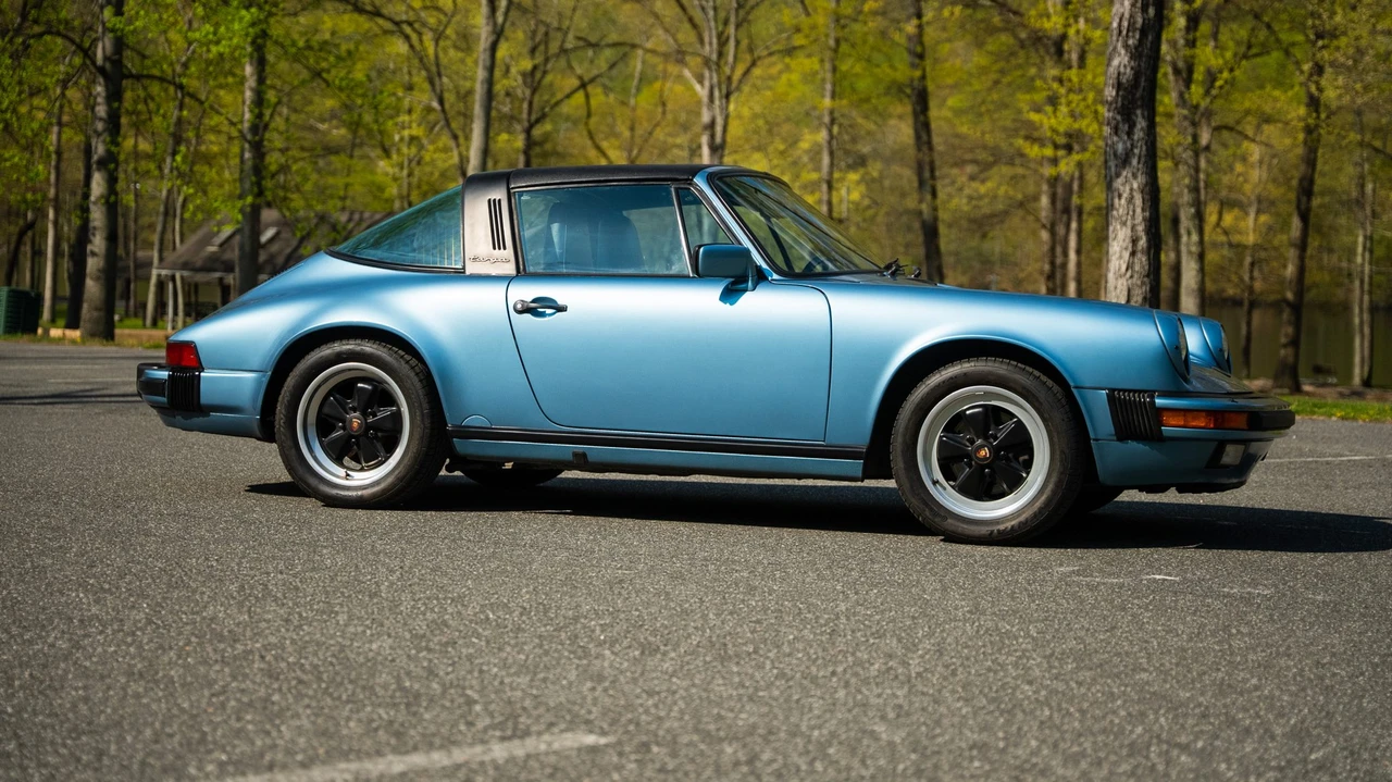 1986 Porsche 911 Carrera 3.2 - Image 18 of 31