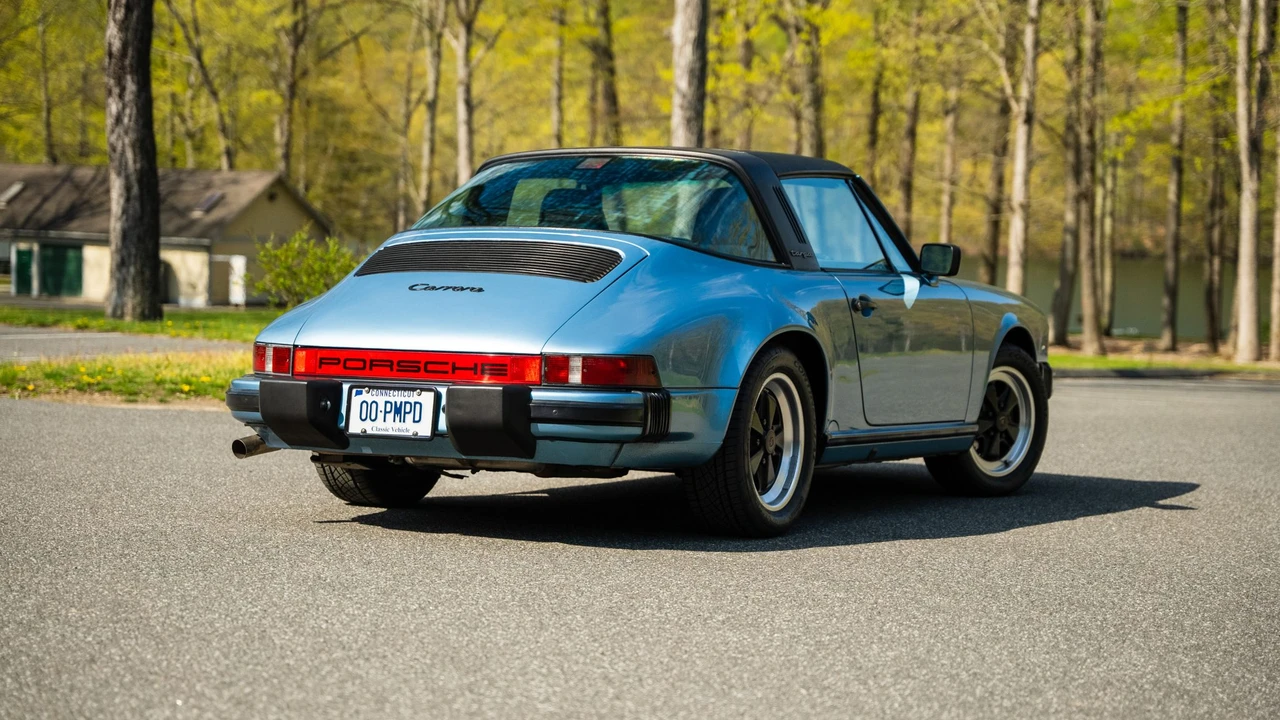 1986 Porsche 911 Carrera 3.2 - Image 23 of 31