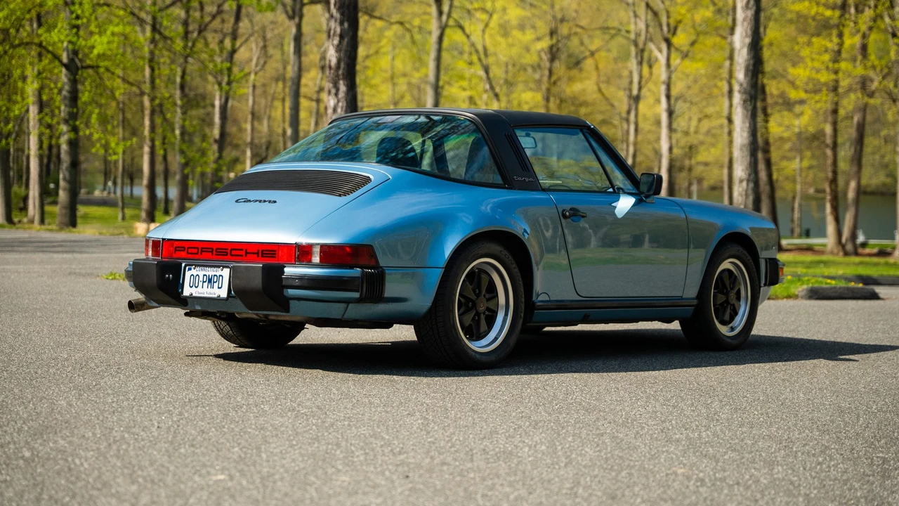 1986 Porsche 911 Carrera 3.2 - Image 24 of 31