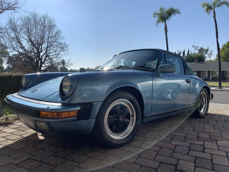 1986 Porsche 911 Carrera 3.2 - Image 3 of 31