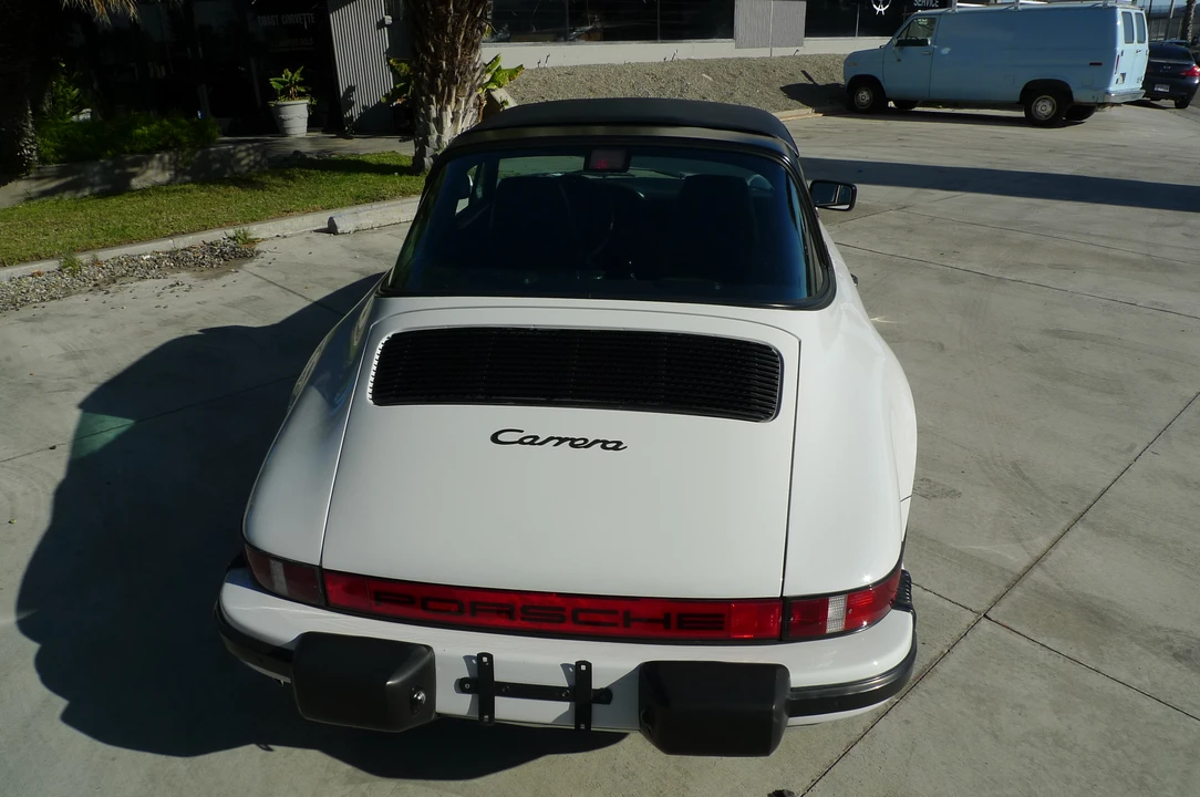 1986 Porsche 911 Carrera 3.2 - Image 29 of 31