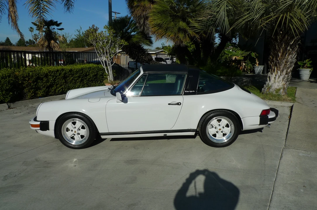 1986 Porsche 911 Carrera 3.2 - Image 20 of 31