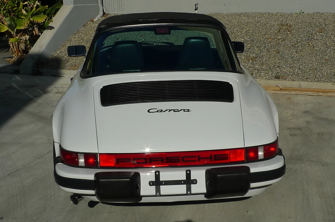 1986 Porsche 911 Carrera 3.2 - Image 30 of 31