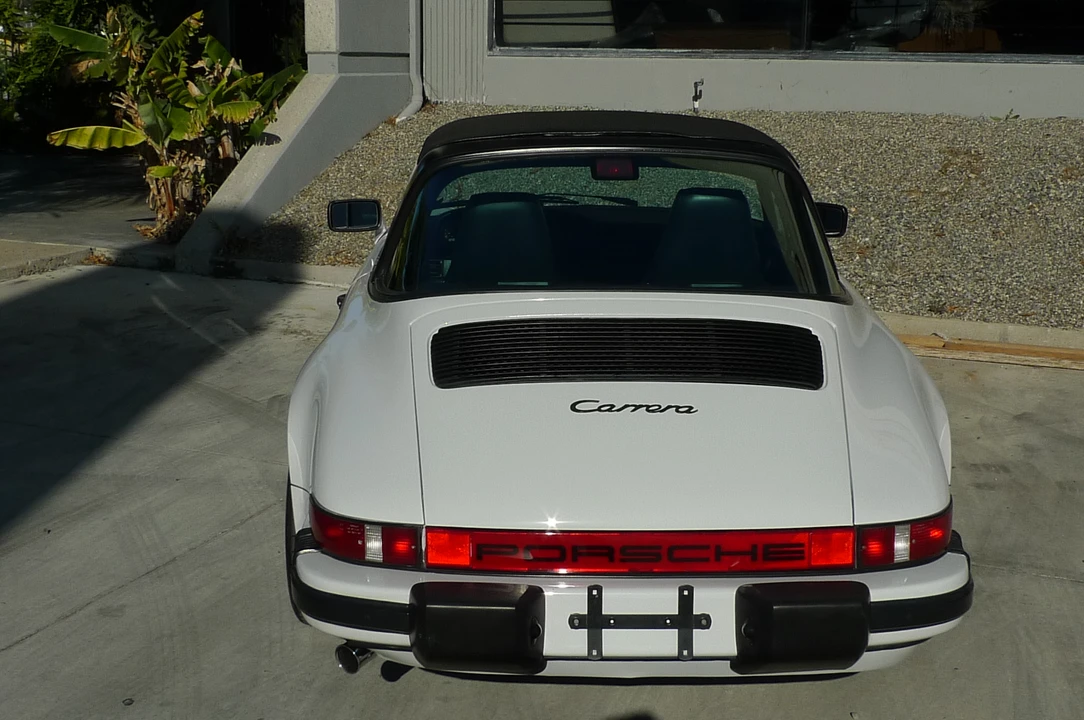 1986 Porsche 911 Carrera 3.2 - Image 31 of 31