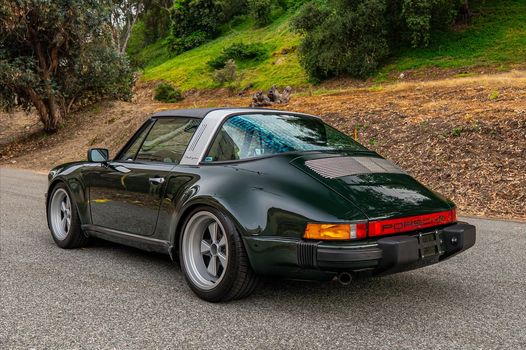 1986 Porsche 911 Carrera 3.2 - Image 6 of 31