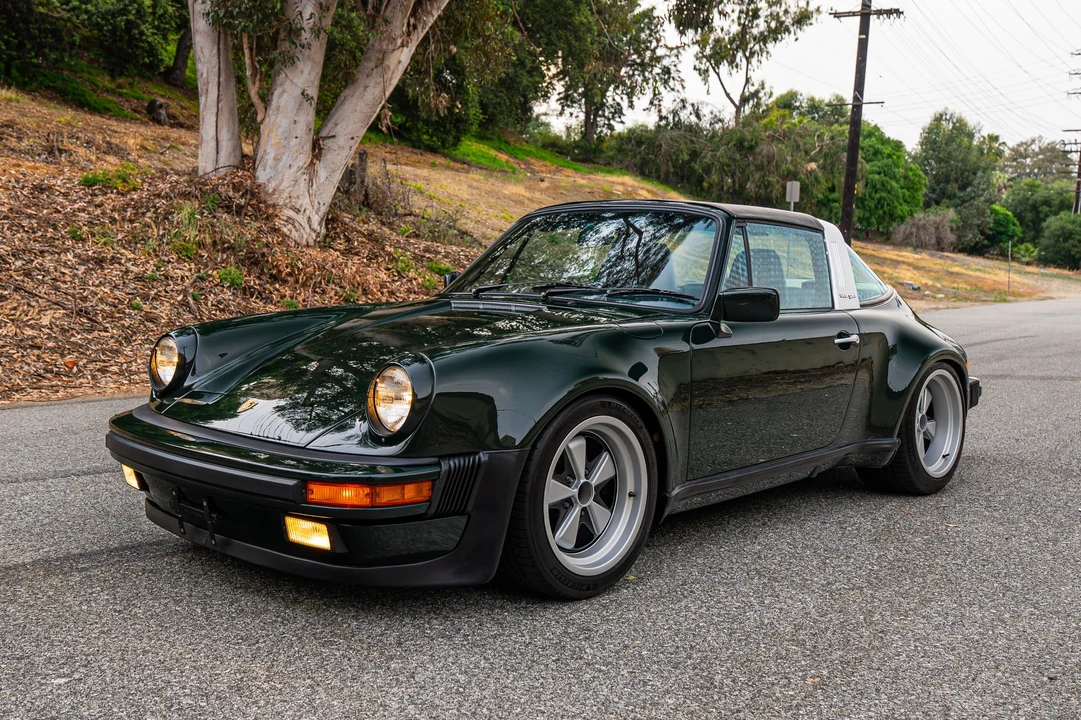 1986 Porsche 911 Carrera 3.2 - Image 2 of 31